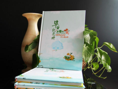 珍藏時(shí)光，創(chuàng)意設(shè)計(jì)——源海圖文設(shè)計(jì)工作室一站式紀(jì)念冊定制服務(wù)